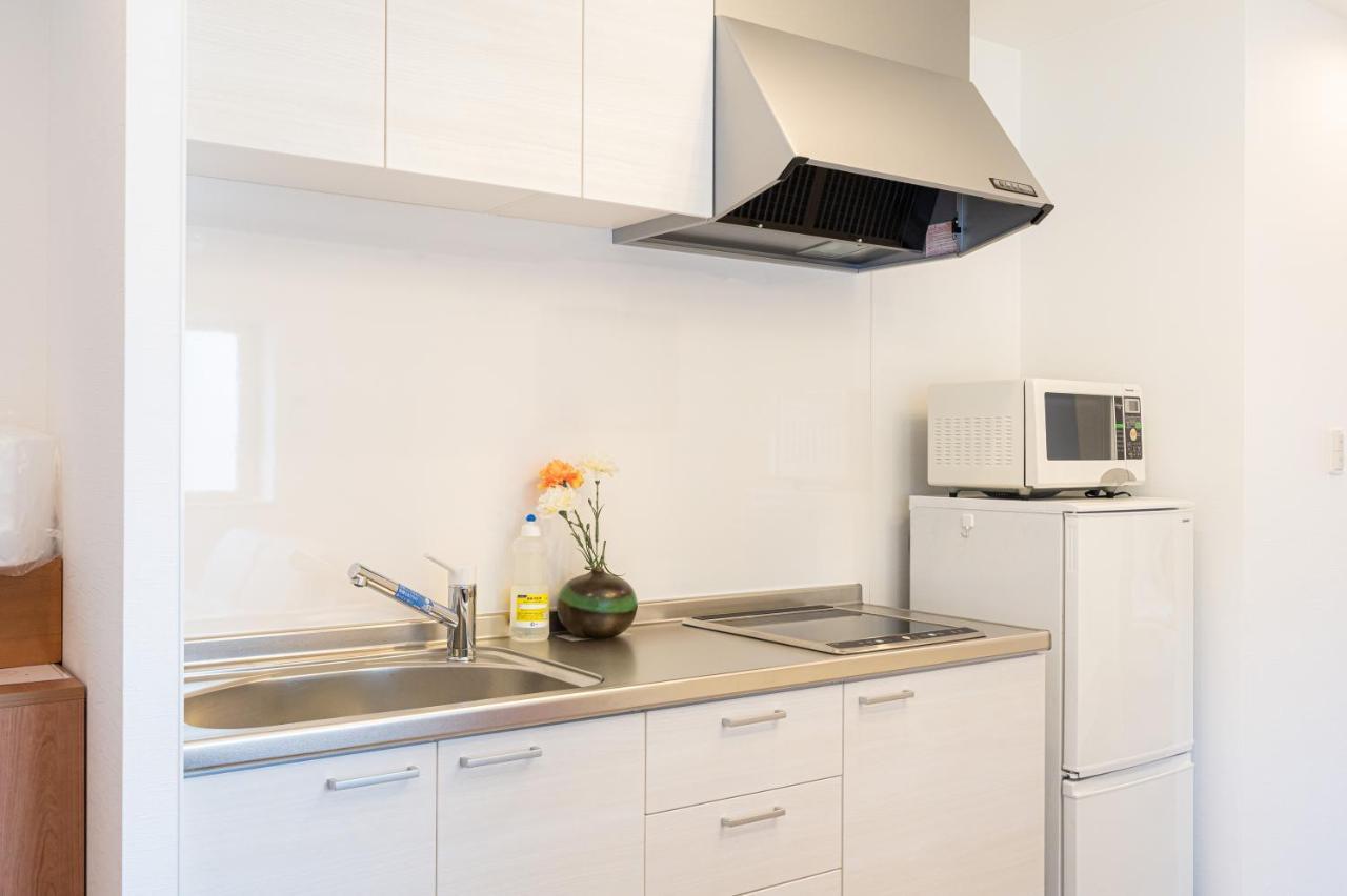 323 Namba -4f Apartment